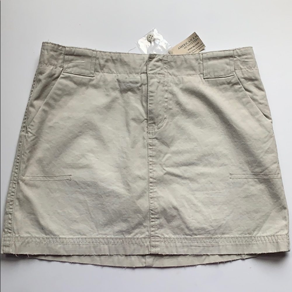 American Eagle 🦅 Khaki Skirt, NWT